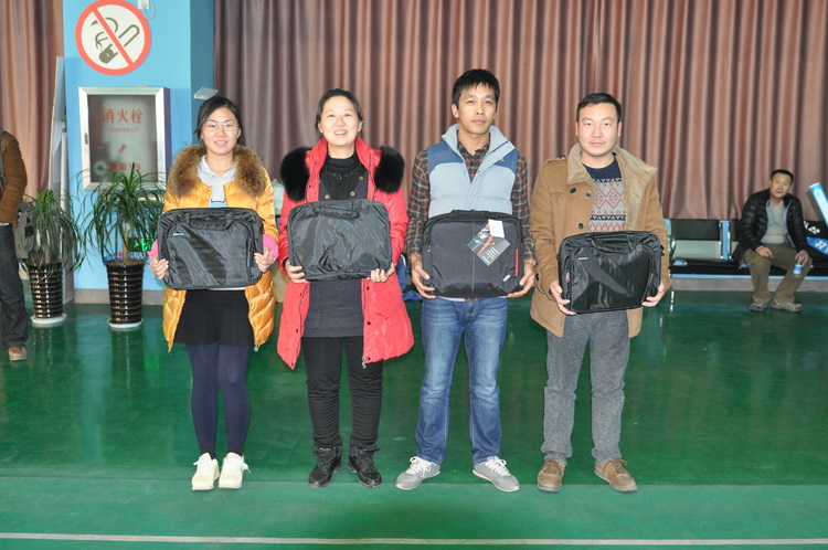 河南山推服務部賈靜等四人獲得比賽二等獎