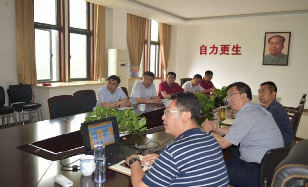 近日，山推股份總經(jīng)理張民一行走訪調(diào)研河南山推