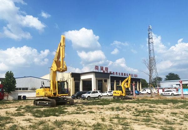 山推挖掘機新鄉(xiāng)長垣產品展示會圓滿結束